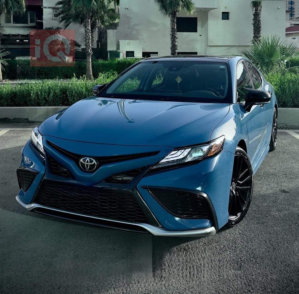 تۆیۆتا کامری